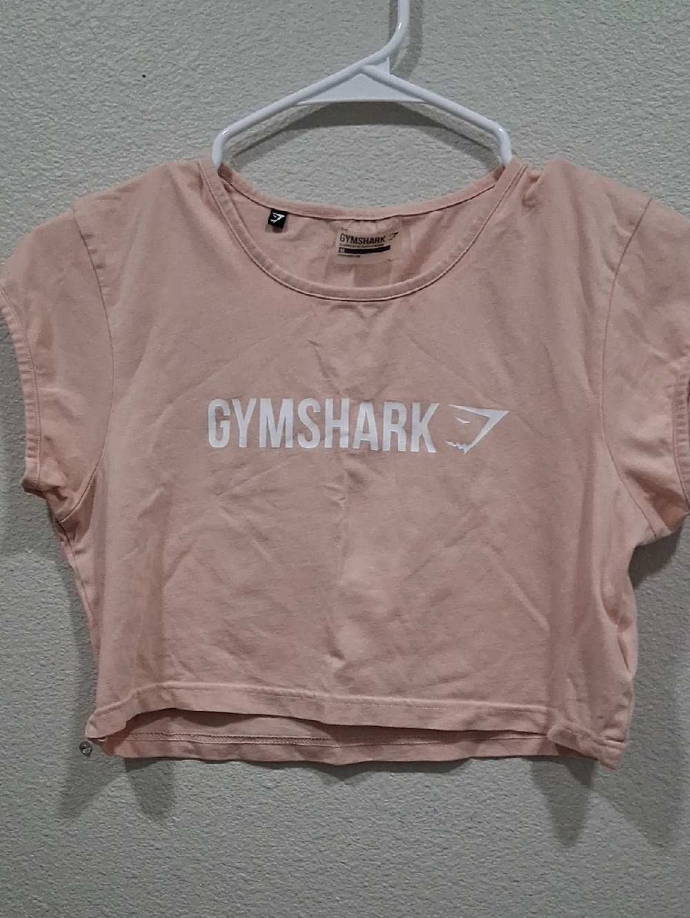 Gymshark Blush Pink Cropped Logo Tee - Women's